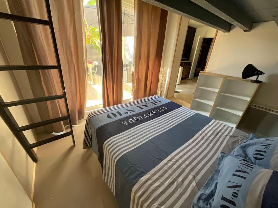 T2, Cl 3 Etoiles, 4 Lits, 4 Personnes Et 1enfant, Parking Et Terrasse Saint-Sever (Landes)